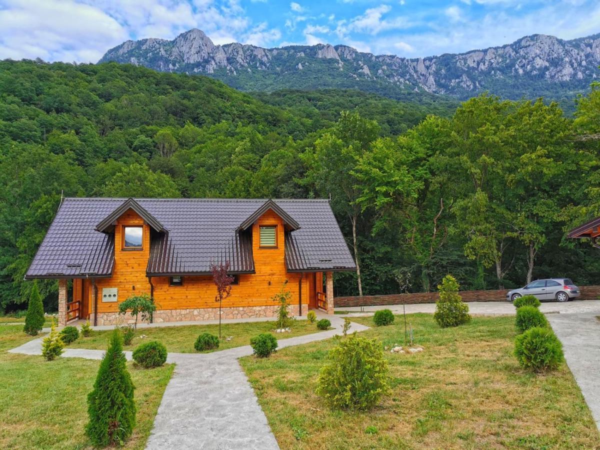 Vila "Maglic" Tjentiste Bagian luar foto