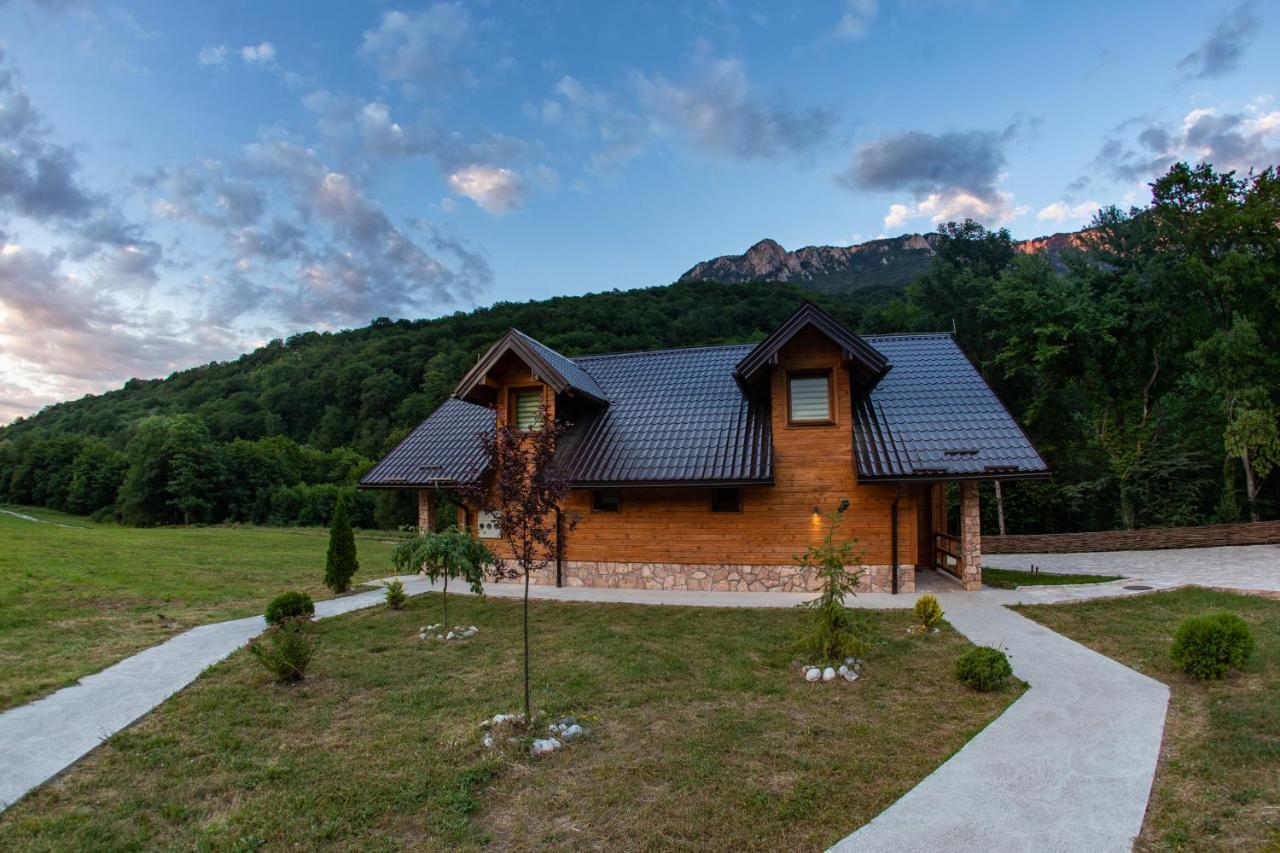 Vila "Maglic" Tjentiste Bagian luar foto