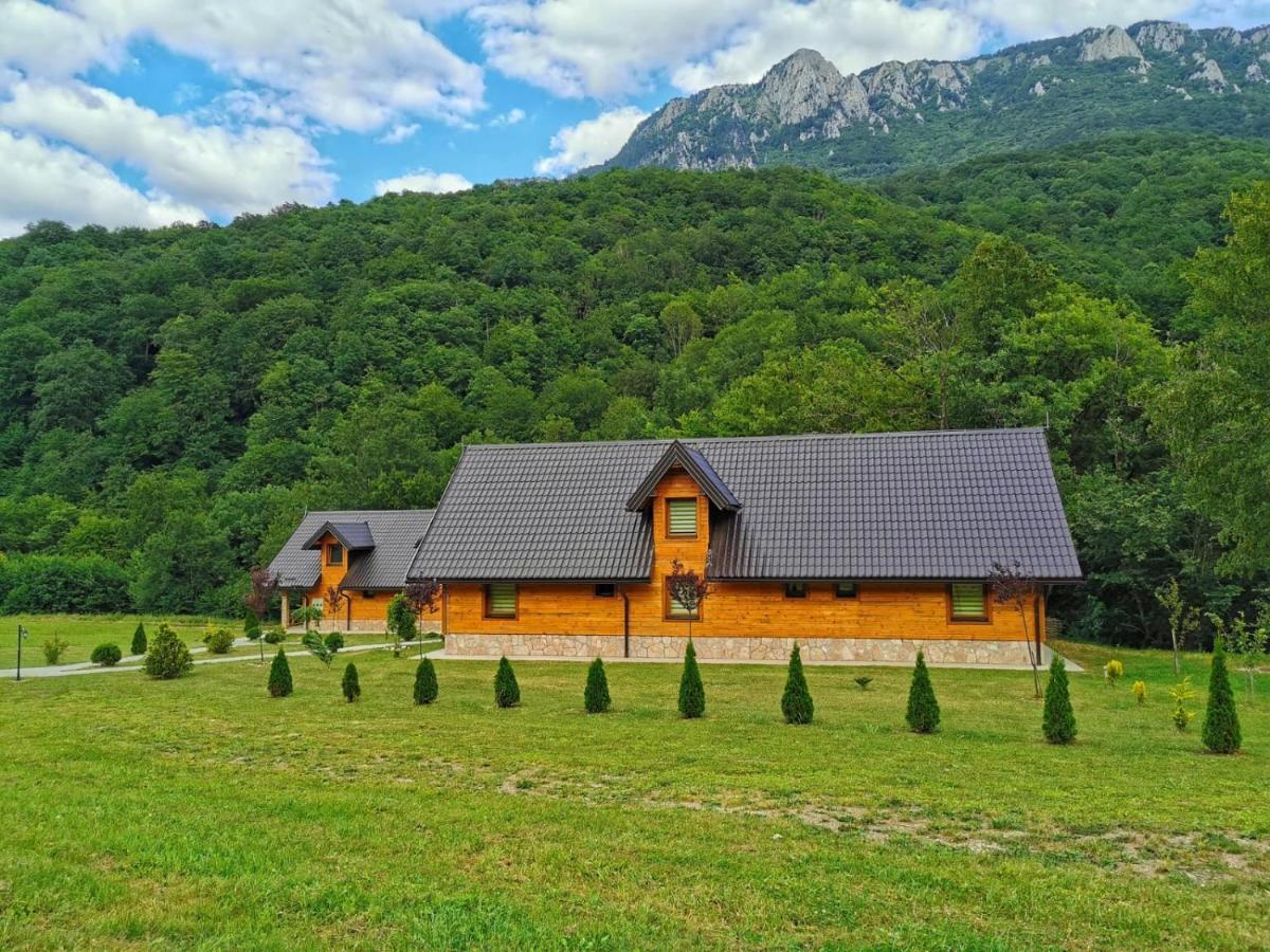 Vila "Maglic" Tjentiste Bagian luar foto