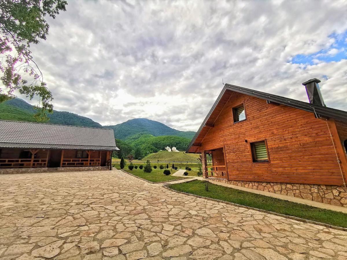 Vila "Maglic" Tjentiste Bagian luar foto