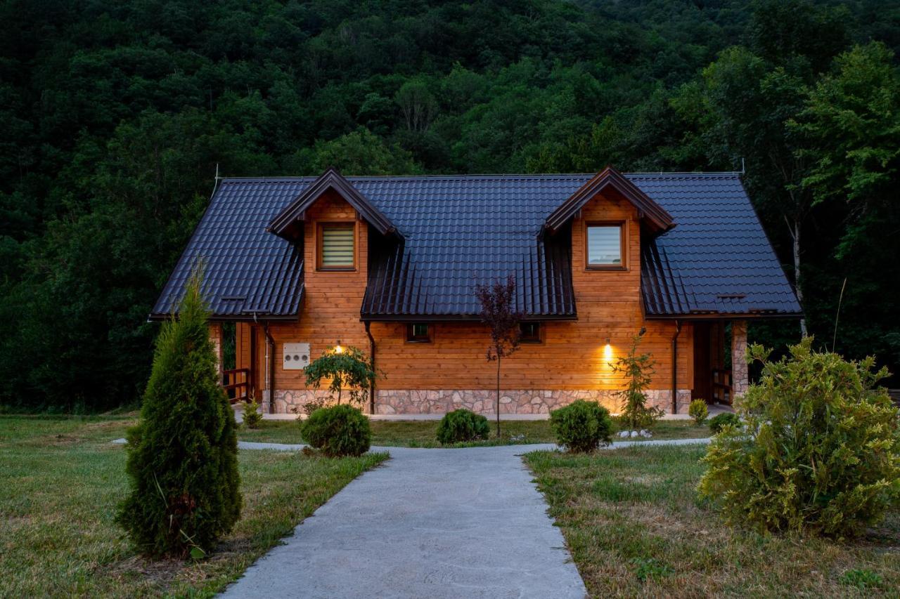 Vila "Maglic" Tjentiste Bagian luar foto